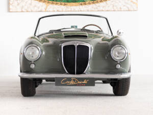 Immagine 17/38 di Lancia Aurelia B24 Convertibile (1957)