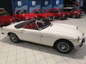 Image 8/44 de MG MGB (1963)