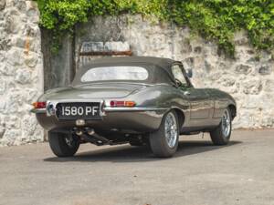 Image 3/50 of Jaguar Type E 3.8 (1963)