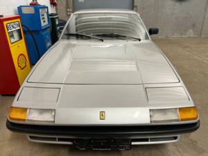 Image 4/19 of Ferrari 400 GT (1978)