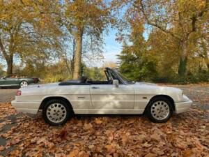 Image 5/50 of Alfa Romeo 2.0 Spider (1993)