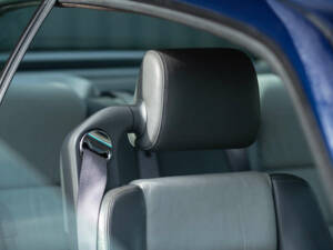 Image 18/50 de BMW 850CSi (1993)