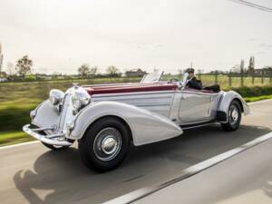 Image 2/50 of Horch 853 (1939)