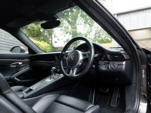Imagen 49/51 de Porsche 911 Turbo (2014)