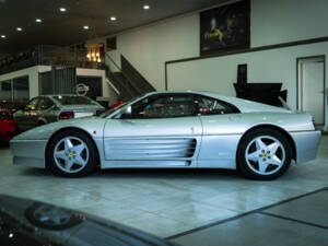 Bild 4/25 von Ferrari 348 TB (1989)