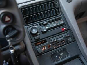 Image 48/63 of Porsche 928 GTS (1994)