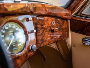 Image 25/41 of Jaguar XK 140 DHC (1955)