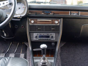 Immagine 55/80 di BMW 3,0 Si (1975)