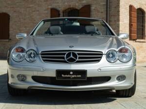 Image 3/50 of Mercedes-Benz SL 350 (2005)