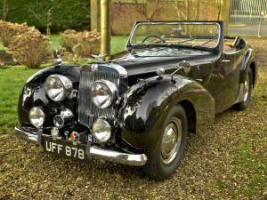 Image 2/50 of Triumph 2000 Roadster (1949)
