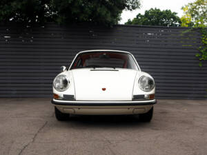 Imagen 30/78 de Porsche 911 2.0 E (1968)