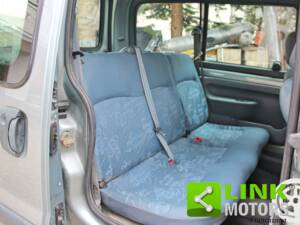 Immagine 6/10 di Renault Kangoo 1.9 D (1998)