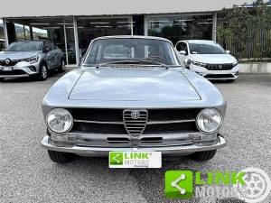 Image 2/10 of Alfa Romeo Giulia GT 1300 Junior (1971)