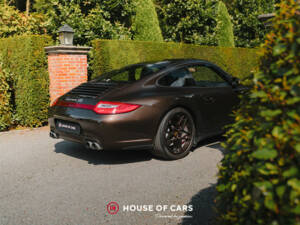 Bild 18/46 von Porsche 911 Carrera 4S (2011)