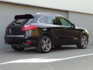 Bild 4/98 von Porsche Cayenne Turbo (2010)