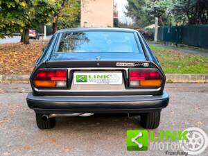 Image 6/10 of Alfa Romeo Alfetta GTV 2.0 (1980)