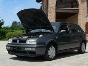 Immagine 39/45 di Volkswagen Golf IV 1.6 (1997)