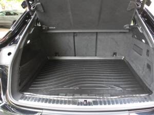 Image 16/19 of Porsche Cayenne Turbo GT (2022)