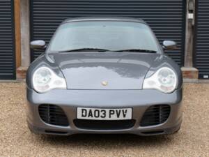 Image 6/50 of Porsche 911 Carrera 4S (2003)
