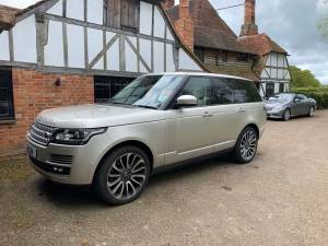 Image 3/4 of Land Rover Range Rover Autobiography SDV8 (2013)