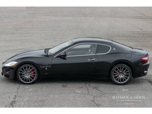 Immagine 5/42 di Maserati GranTurismo S (2011)