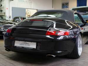 Bild 9/30 von Porsche 911 Carrera (2002)