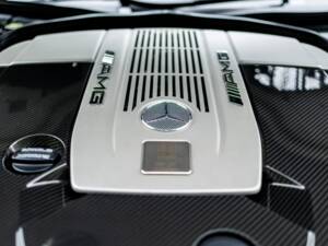 Bild 20/48 von Mercedes-Benz SL 65 AMG (2004)