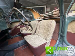 Image 4/10 of FIAT 500 C Topolino (1950)