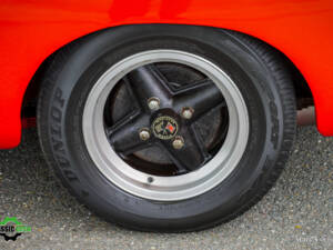 Image 36/46 de MG MGB GT V8 (1975)