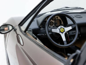 Image 18/45 of Ferrari 308 GTS (1978)