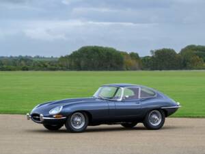 Image 3/30 de Jaguar Type E 3.8 (1963)