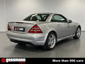 Bild 6/15 von Mercedes-Benz SLK 32 AMG (2001)