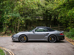 Image 7/50 of Porsche 911 Turbo S (2011)