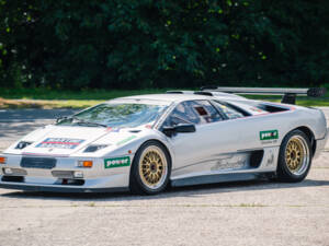 Imagen 8/63 de Lamborghini Diablo SV-R (1996)