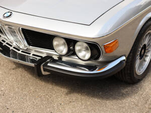 Image 42/95 of BMW 3.0 CSi (1975)