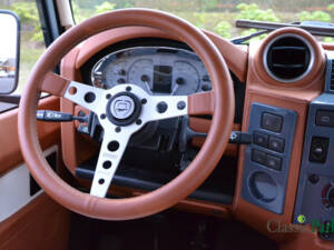 Imagen 37/50 de Land Rover Defender Tophat (2007)