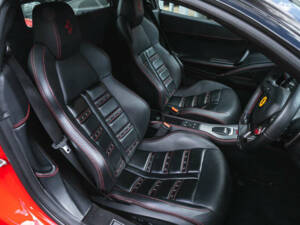 Image 32/50 of Ferrari 458 Italia (2012)
