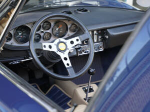 Bild 19/50 von Ferrari Dino 246 GTS (1972)