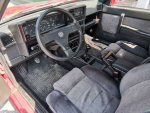 Afbeelding 10/10 van Alfa Romeo 75 1.8 (1991)