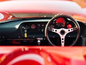 Afbeelding 14/20 van Ferrari Dino 206 S (1967)
