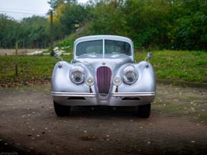 Image 4/21 de Jaguar XK 120 FHC (1952)