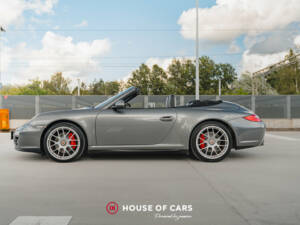 Imagen 5/43 de Porsche 911 Carrera 4 GTS (2012)