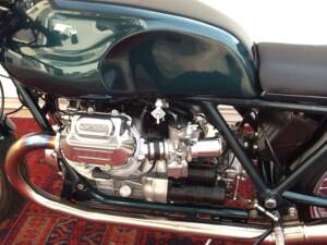 Tank und Motor linke Seite