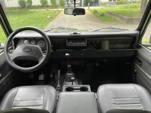 Bild 28/28 von Land Rover Defender 90 (1992)