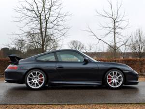 Imagen 2/29 de Porsche 911 GT3 (2004)