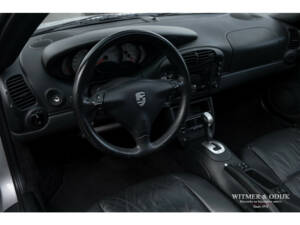 Image 11/28 of Porsche 911 Carrera (2000)