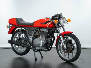 Image 5/50 of MV Agusta DUMMY (1975)