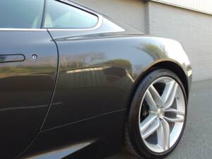 Immagine 34/97 di Aston Martin Virage (2011)
