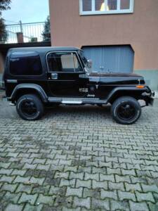 Image 2/17 de Jeep Wrangler YJ 4.2L (1986)