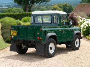 Bild 39/50 von Land Rover Defender 90 Td5 (2006)